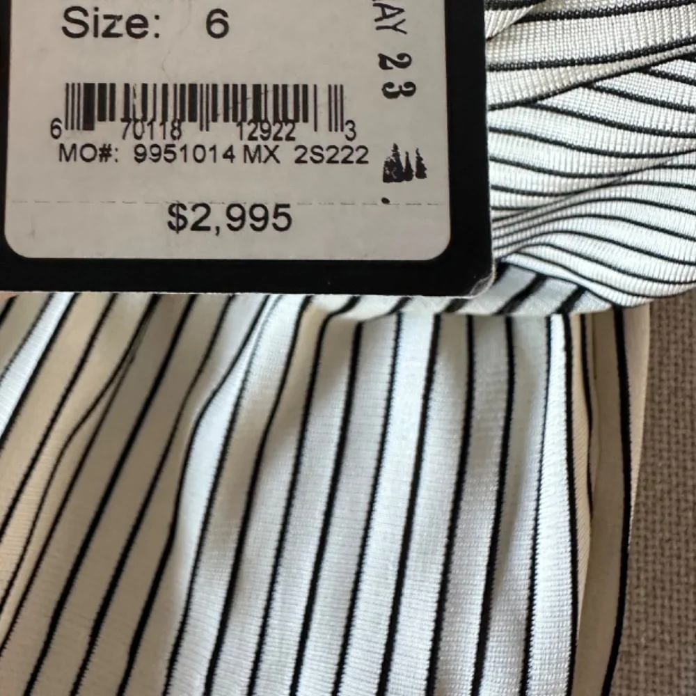 St. John Maxi Dress - Picture 3 of 4